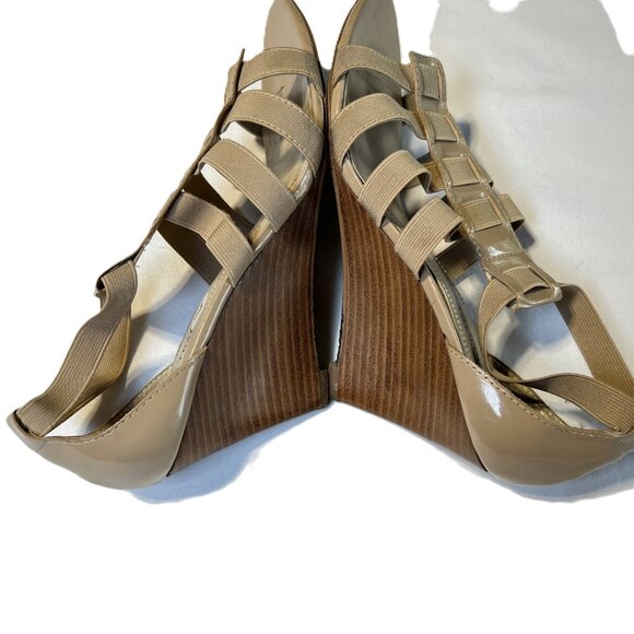 🌞Ellen Tracy Wedge Sandals: Sleek Neutral Elegance (Size 8M) l💐 - Picture 8 of 11